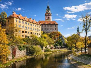 Castilo y río durante la excursión a Český Krumlov desde Praga