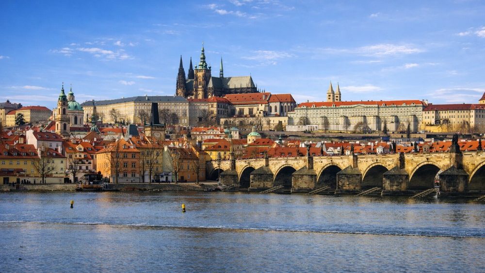guia-español-castillo-praga-vistas